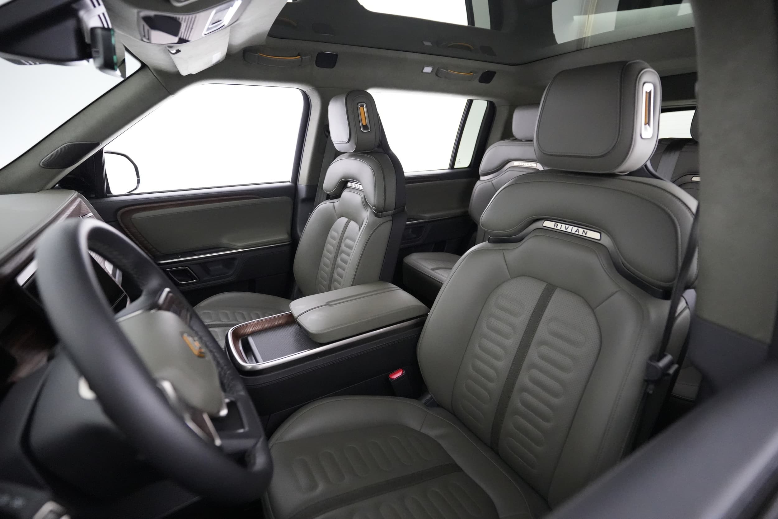 2024 Rivian R1S interior
