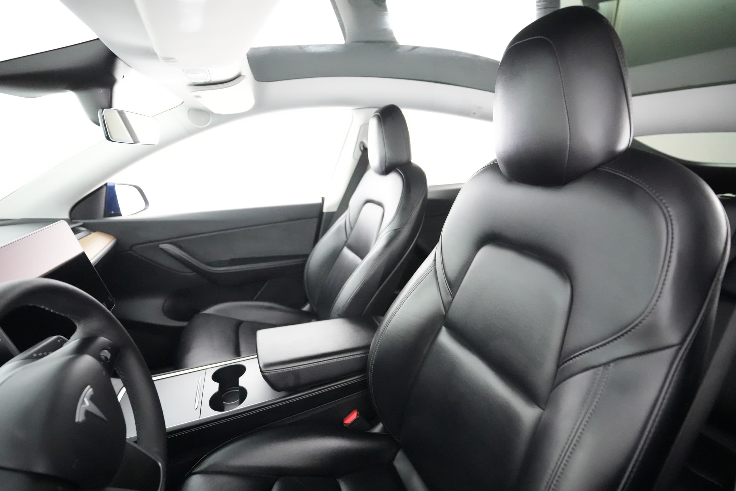 2021 Tesla Model Y interior