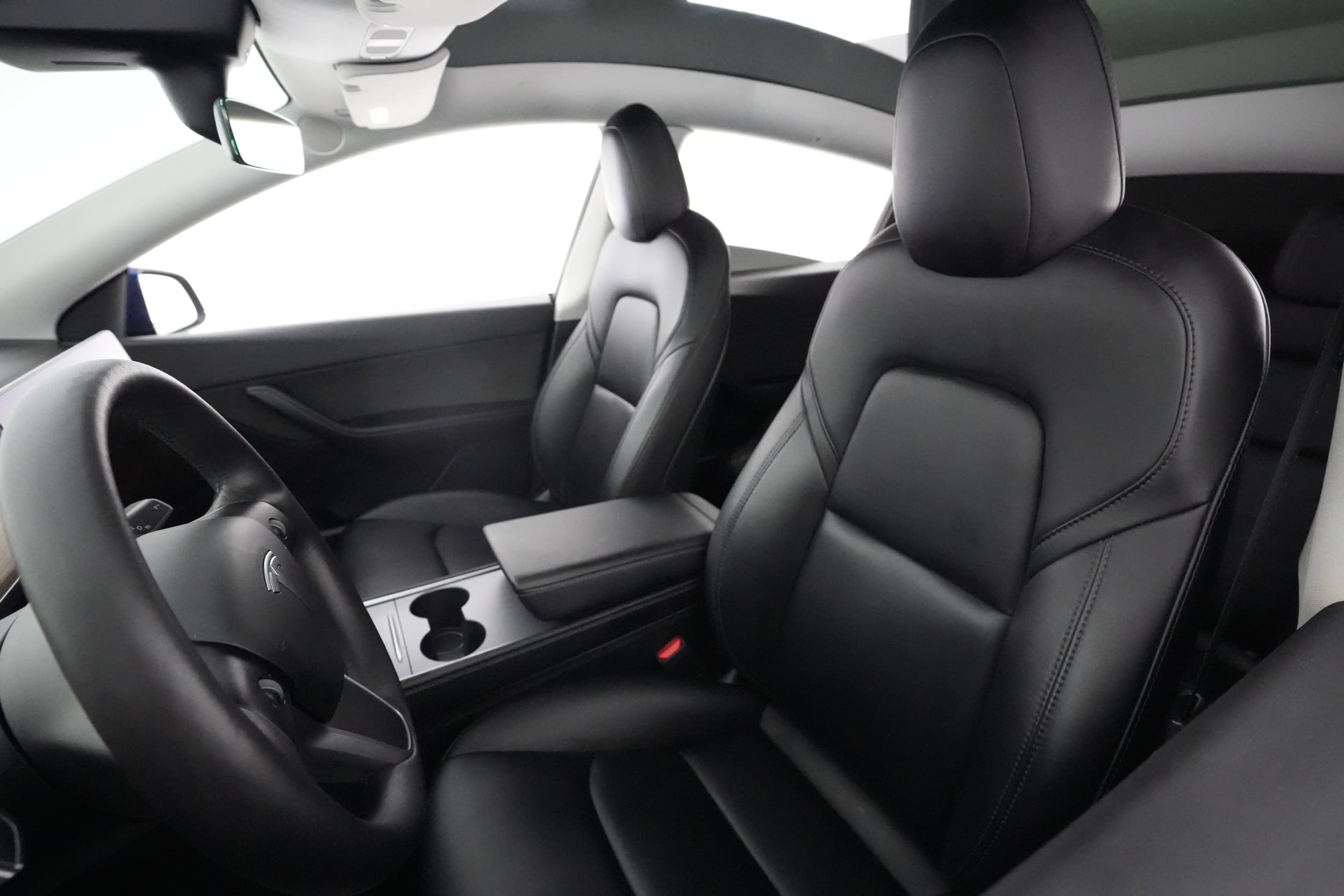 2022 Tesla Model Y interior