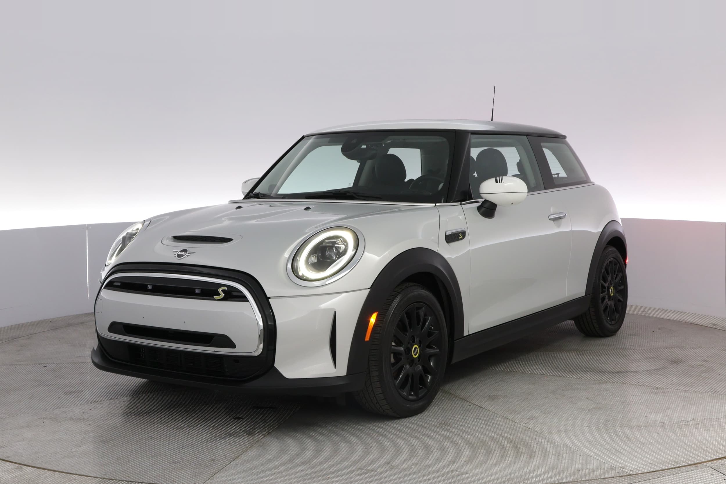 2023 MINI Cooper SE