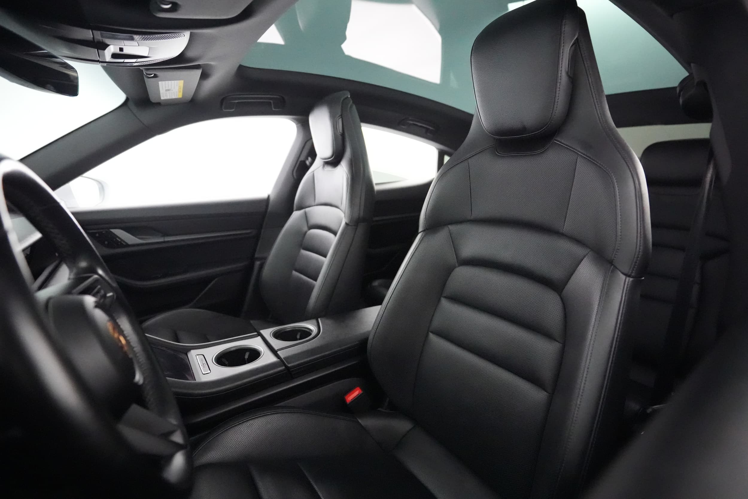 2021 Porsche Taycan interior