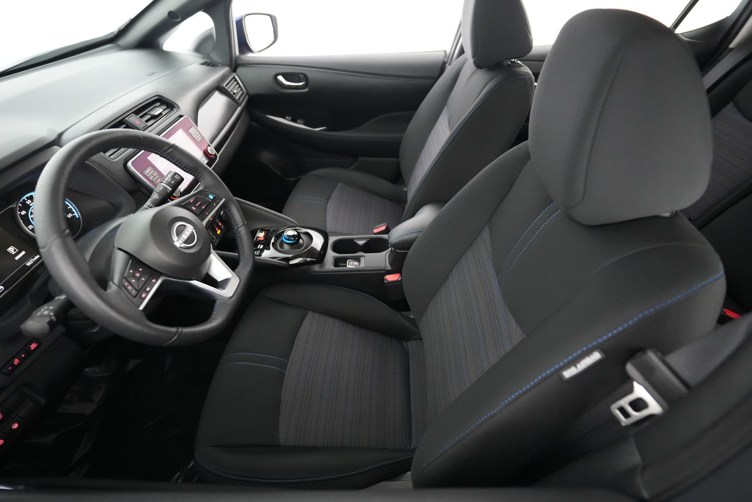 2025 Nissan LEAF interior