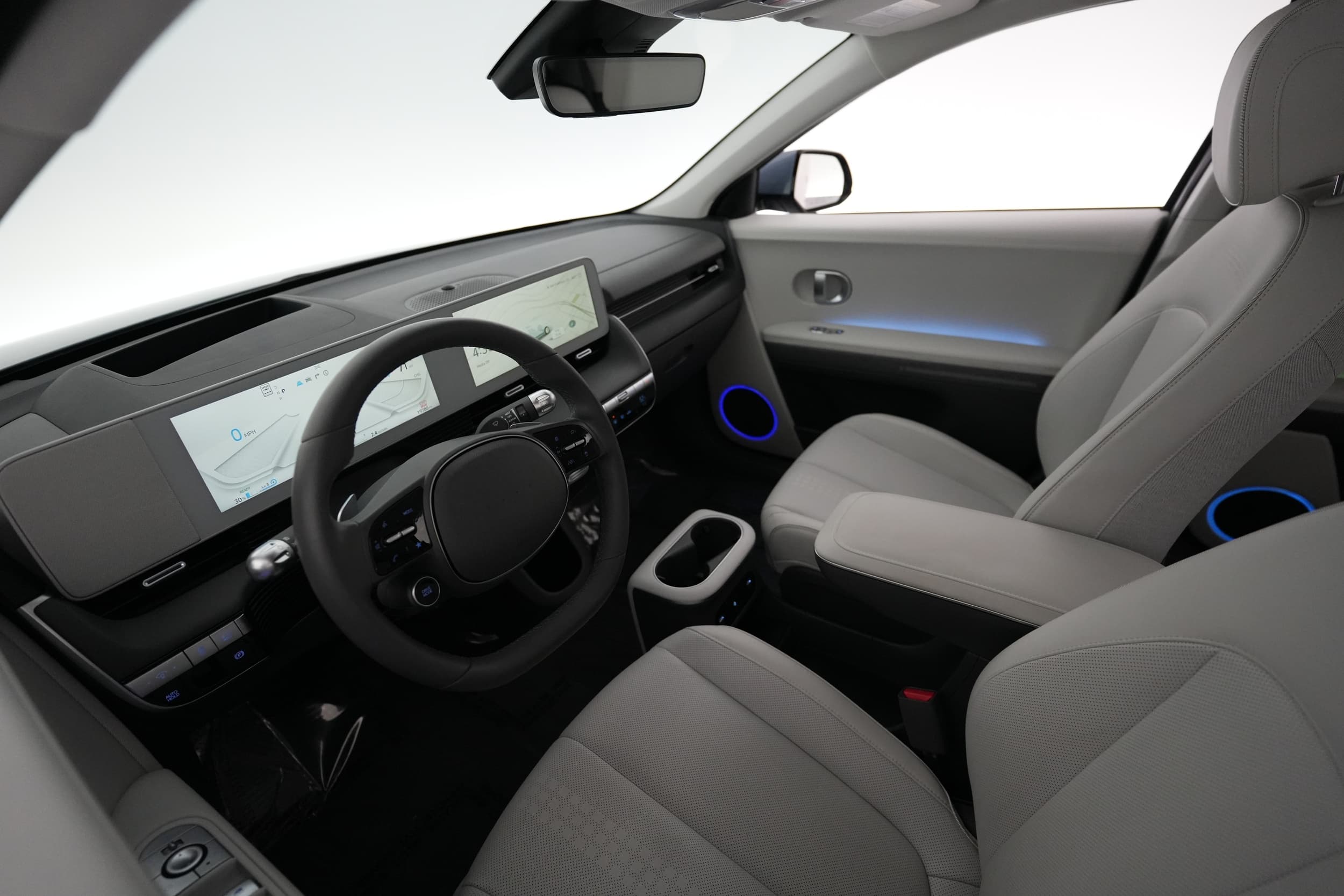 2023 Hyundai IONIQ 5 interior