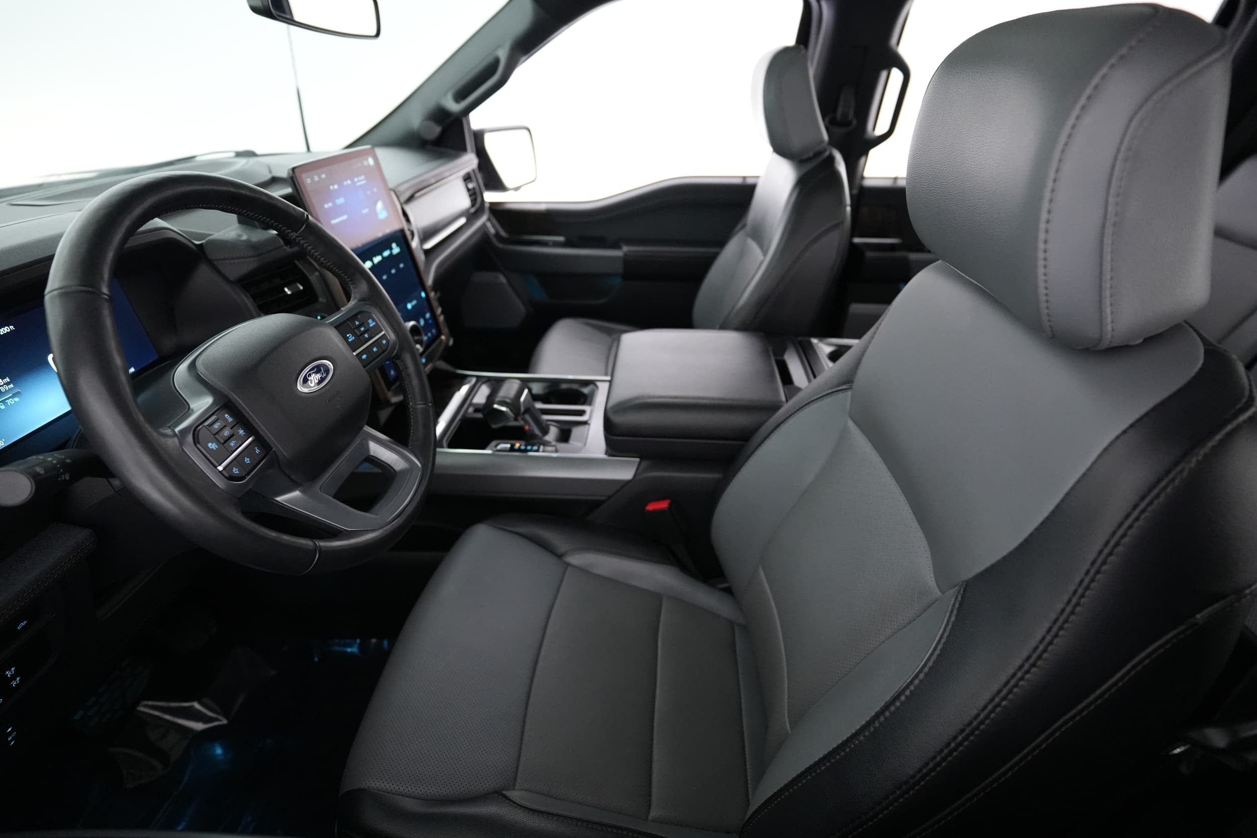 2023 Ford F-150 Lightning interior