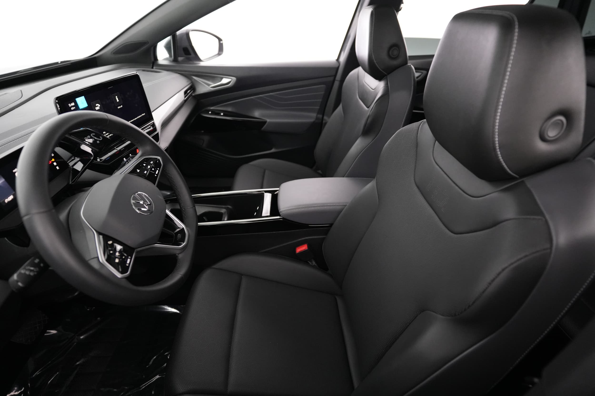 2023 Volkswagen ID.4 interior