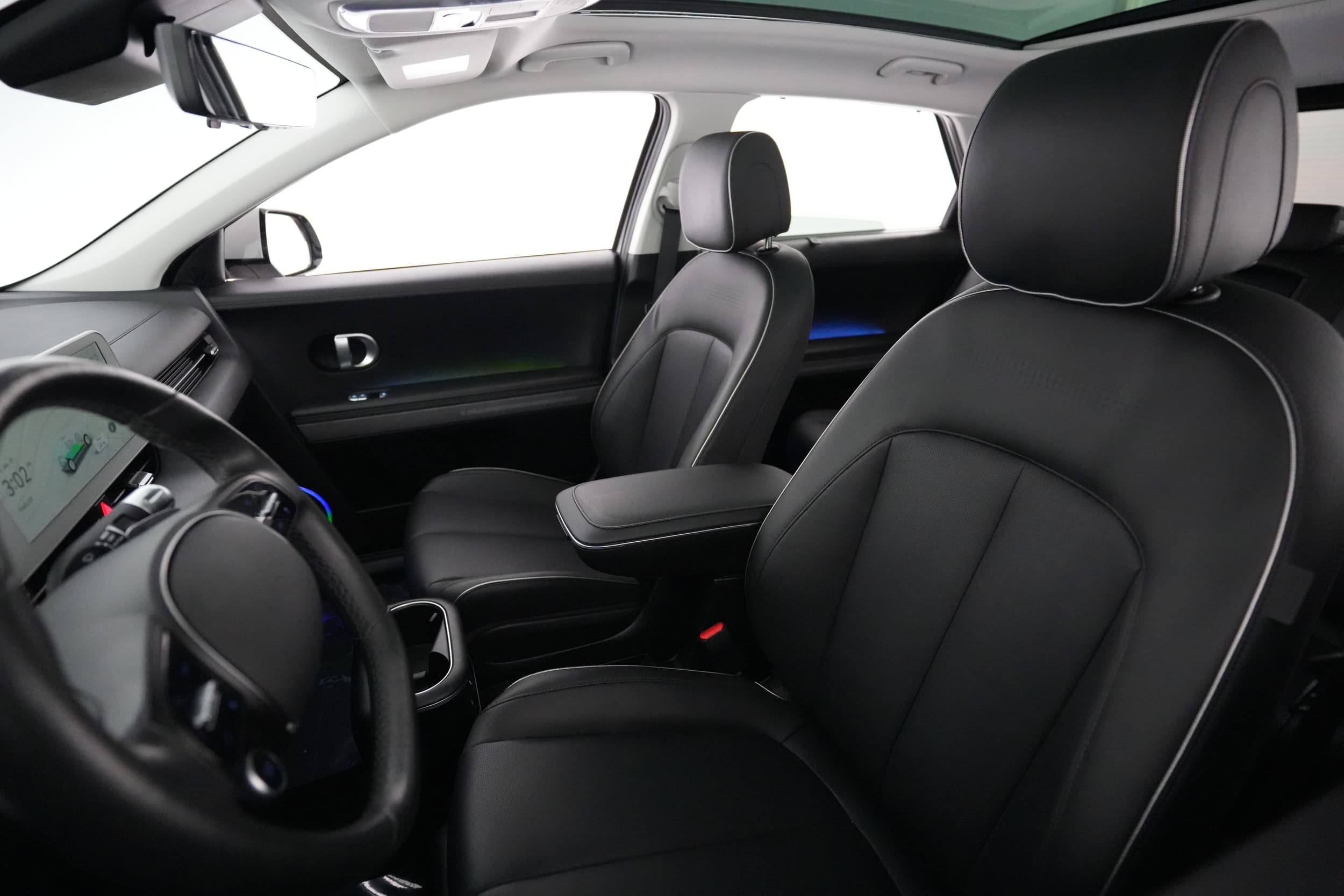 2024 Hyundai IONIQ 5 interior