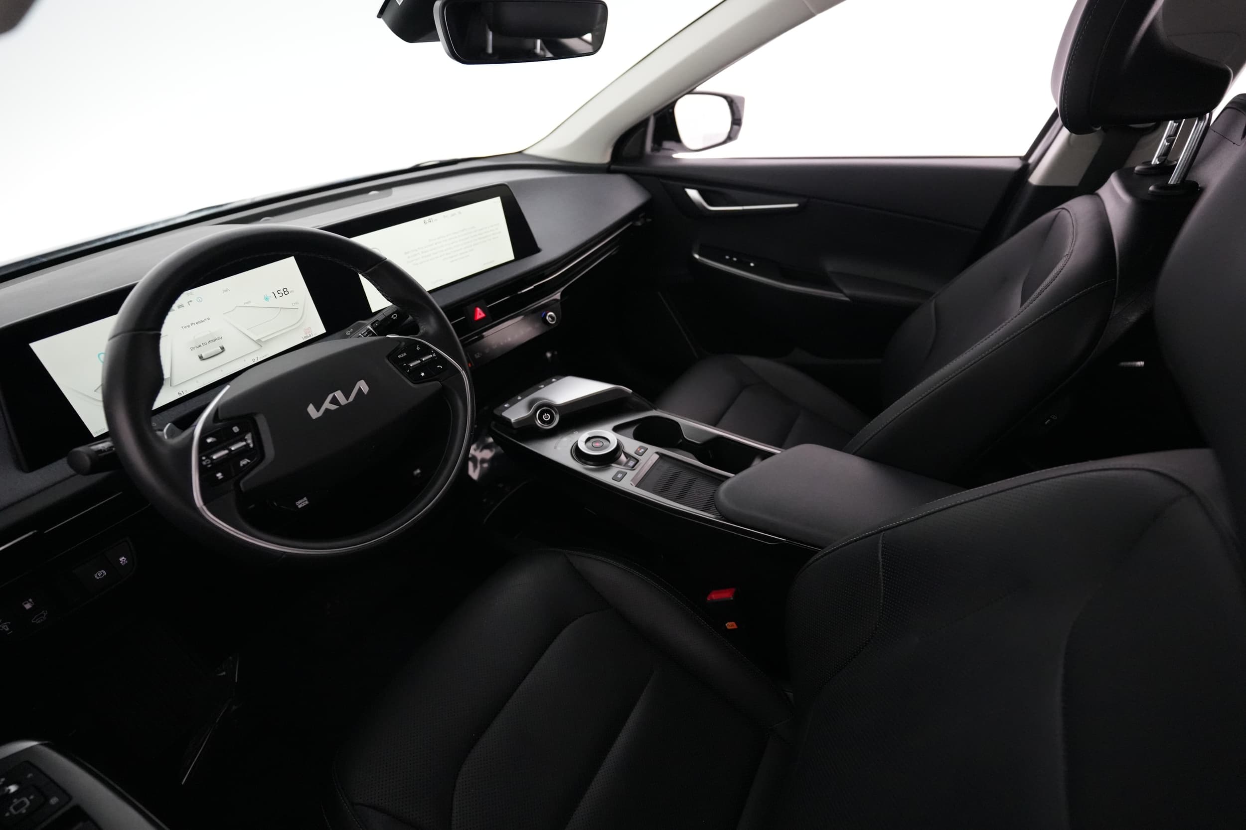 2024 Kia EV6 interior