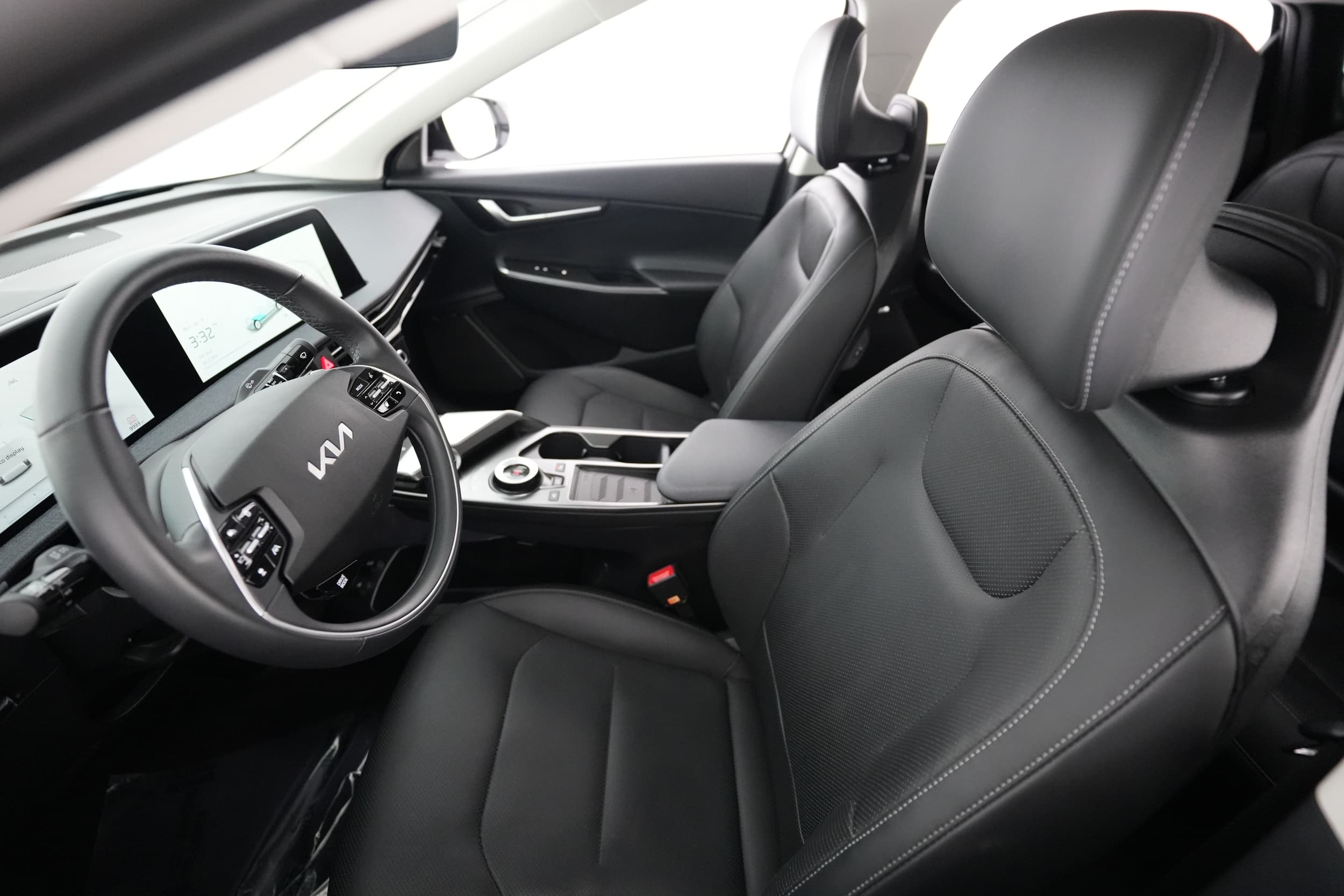 2024 Kia EV6 interior
