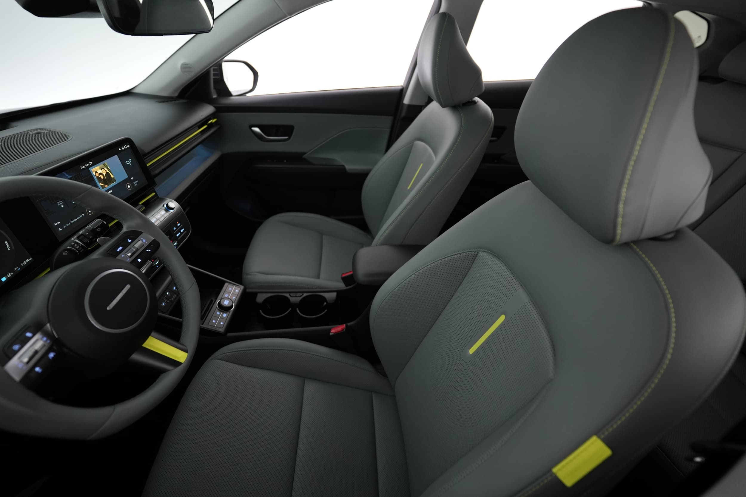 2024 Hyundai Kona Electric interior